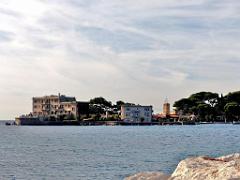 183 D16 BANDOL-1_000039